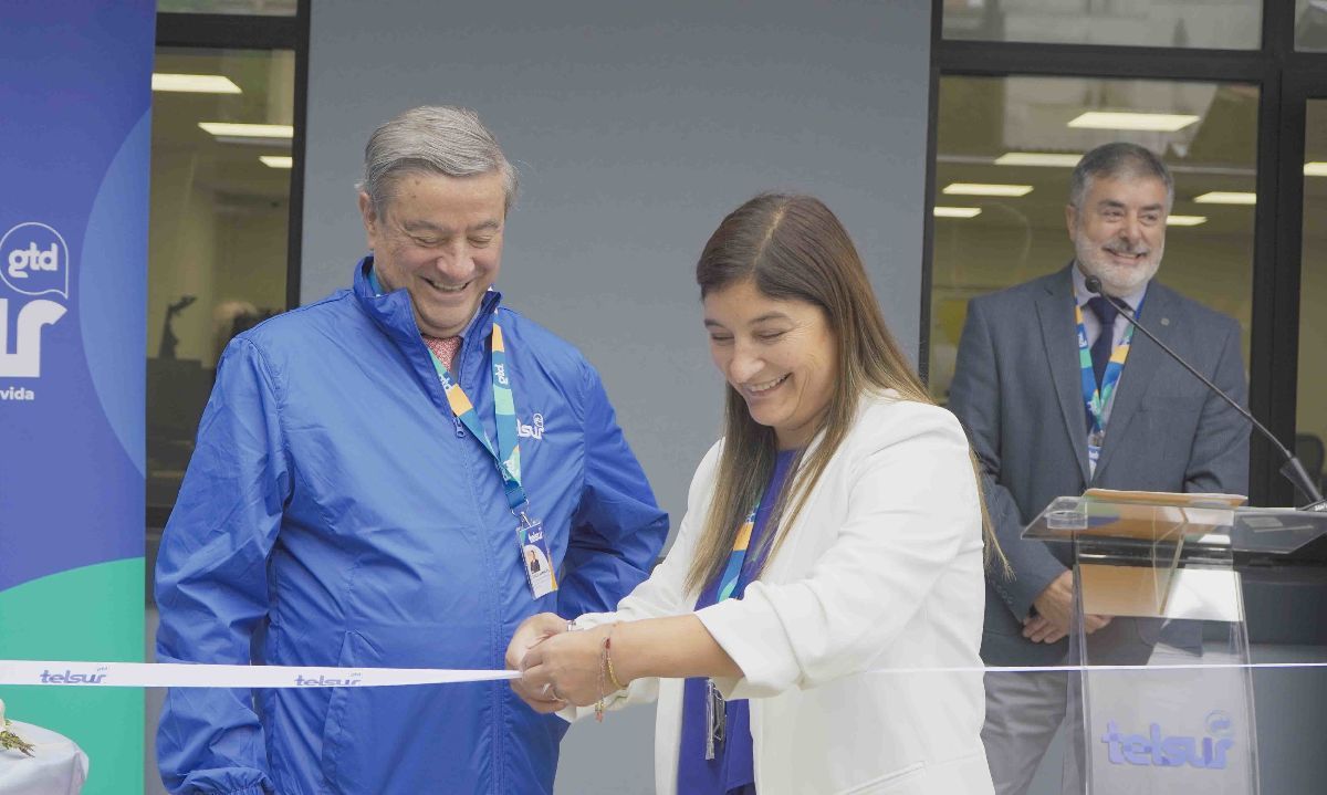 Telsur reinaugura edificio en Puerto Montt y reabre oficinas comerciales