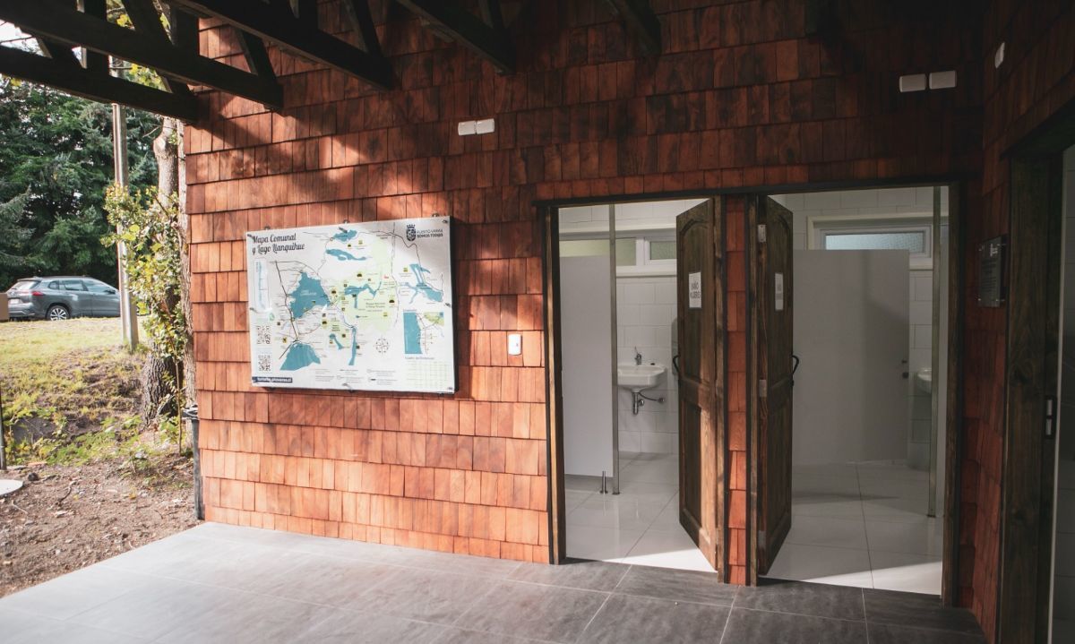 Ensenada inaugura baños públicos en su Plaza Cívica