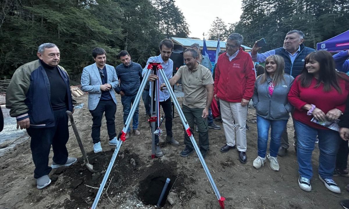 87 familias de Termas de Ralún contarán con agua potable tras décadas de espera