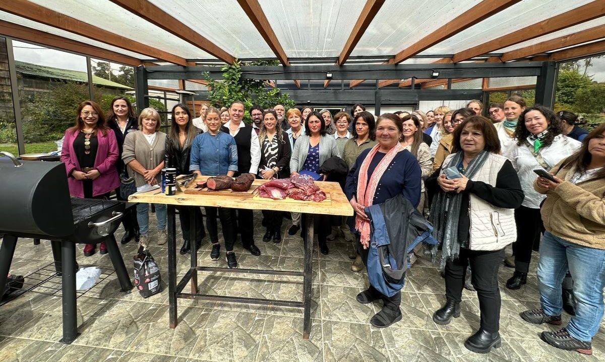 Seminario destaca el rol femenino en la sostenibilidad de la ganadería en Los Lagos