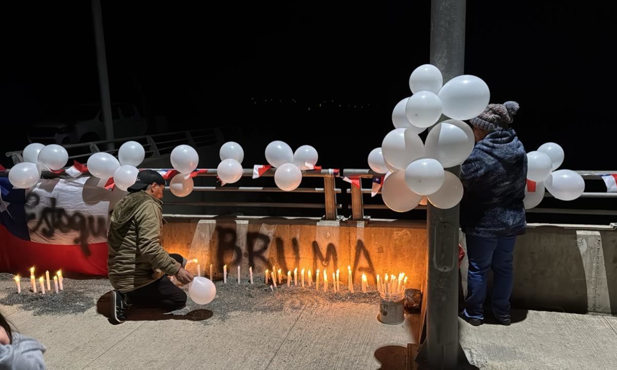 Velatón y procesión marítima en Puerto Montt por pescadores desaparecidos en Coronel
