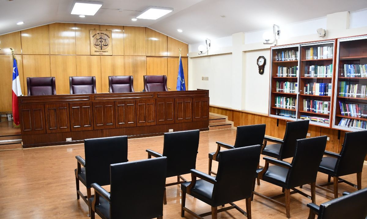 Justicia ordena a Bomberos de Ancud incorporar oficialmente a voluntaria con síndrome de Down