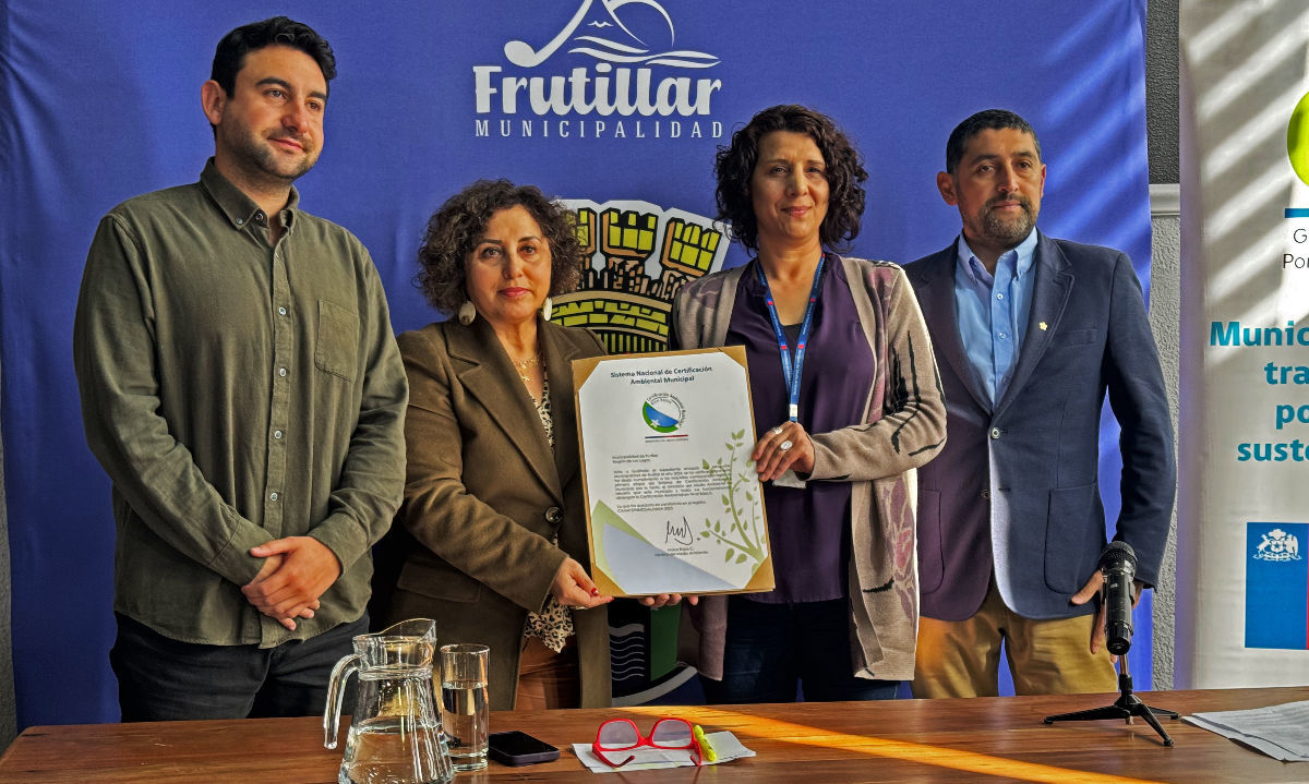 Frutillar obtiene certificación ambiental básica por su gestión municipal