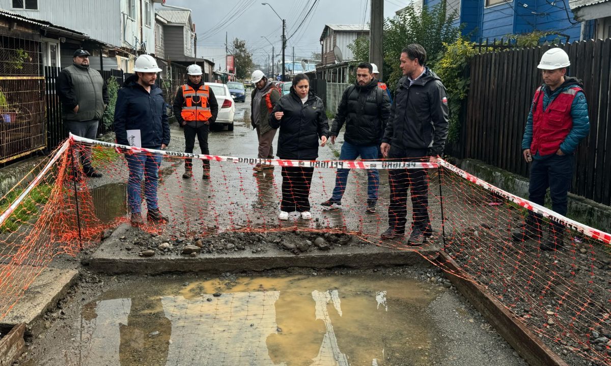 Avanzan reparaciones de calles en Puerto Montt con más de 1.400 m² de asfalto recuperado