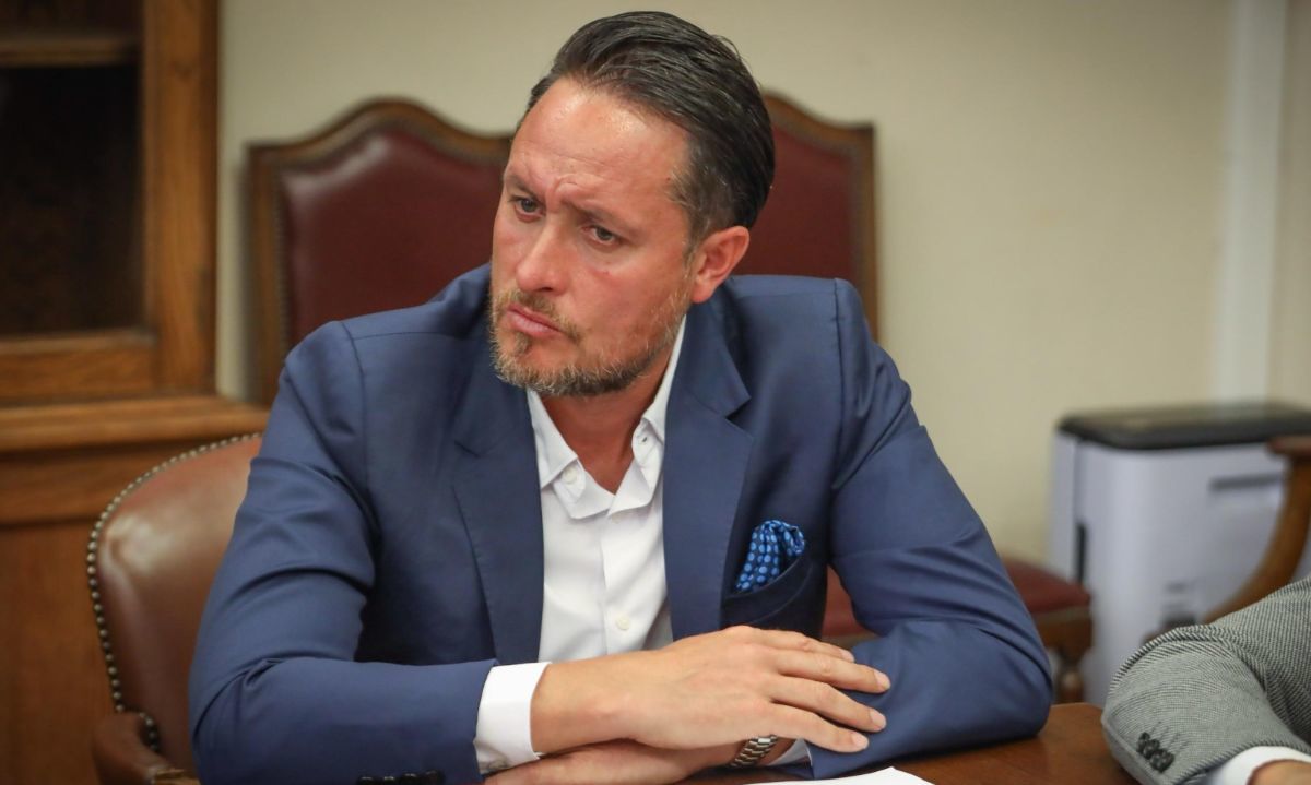 Puerto Montt sin financiamiento para proyectos sociales claves: alcalde acusa falta de recursos en Subdere