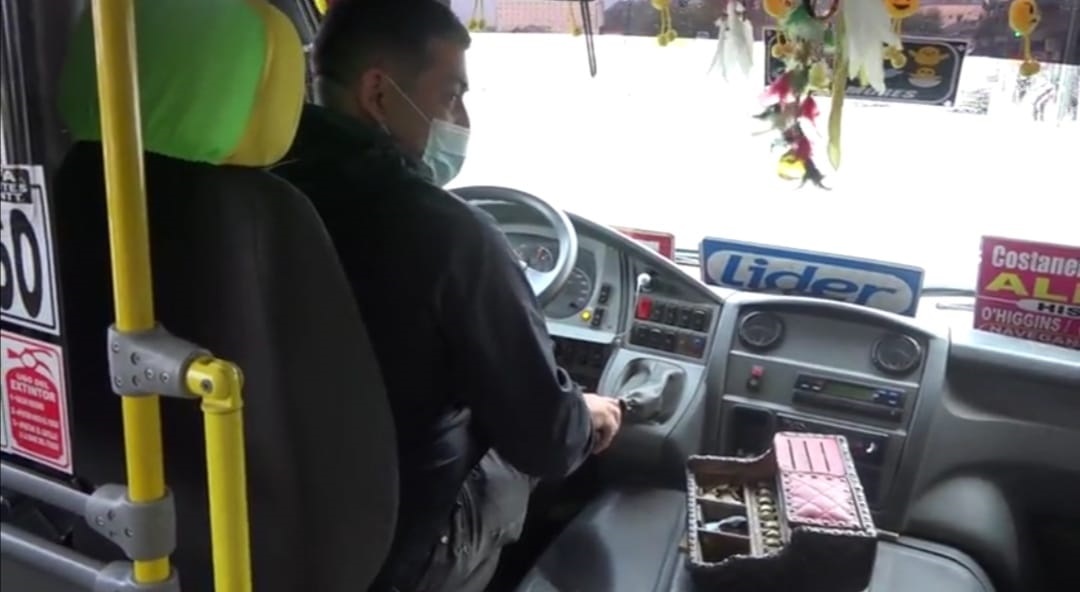 Se buscan choferes profesionales para microbuses