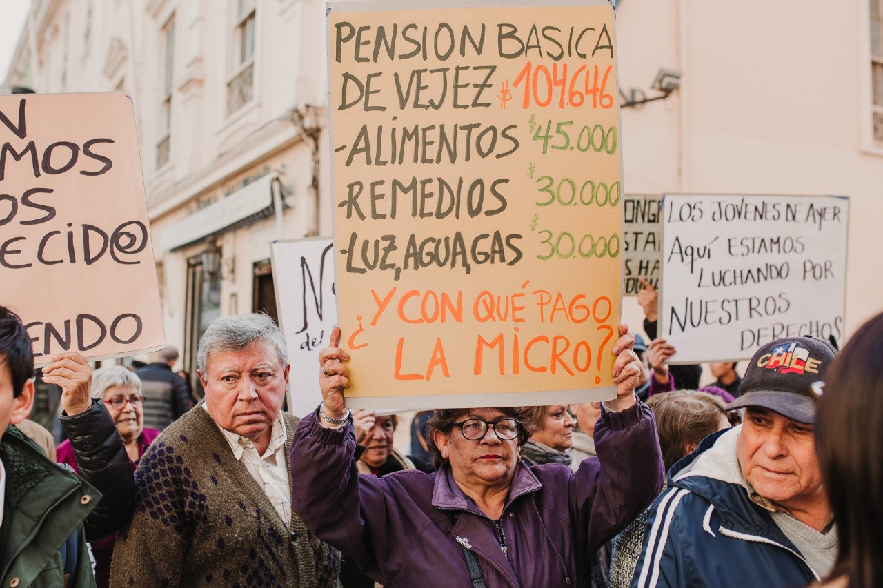 Más de 60 mil adultos mayores viven en condiciones de pobreza multidimensional o bajo la línea de la pobreza en la región.